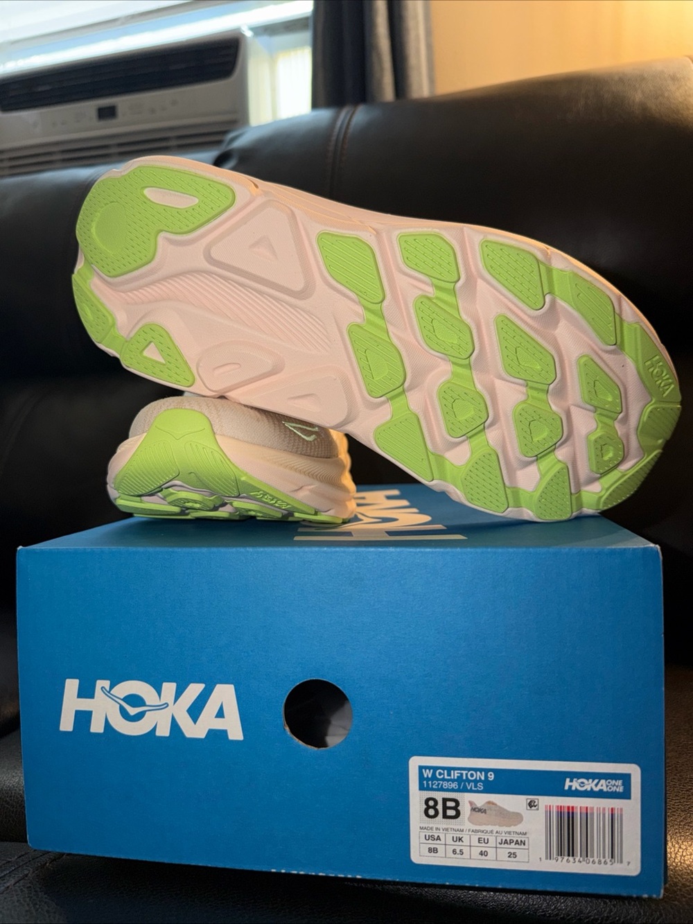 Hoka Clifton 9 Women's Running Shoe - Light Pink with Lime Accents size 8 B - Picture 6 of 7